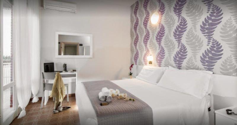 Hotel Ervill Rimini Dış mekan fotoğraf