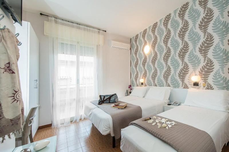 Hotel Ervill Rimini Dış mekan fotoğraf
